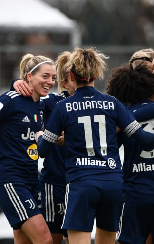 SIAMO ORGOGLIOSI DI VOI, F4BULOUS JUVENTUS WOMEN!