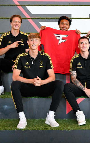 Juventus e FaZe Clan: calcio e gaming a LA