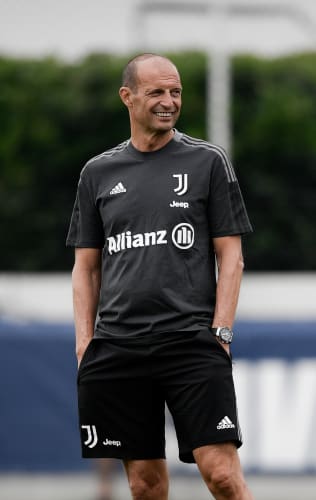 Coach Allegri previews Napoli-Juventus