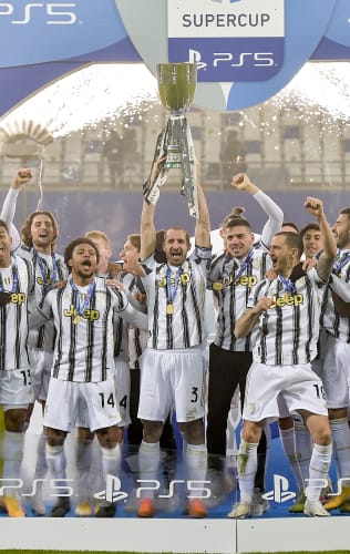 Supercoppa Italiana | L'ultimo trionfo: 2-0 al Napoli!