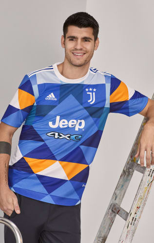 Il quarto kit Juventus 2021/2022!