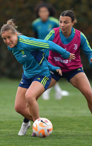 Women | Training in Vinovo!