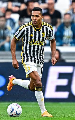 Alex Sandro's all goals and assists with Juventus
